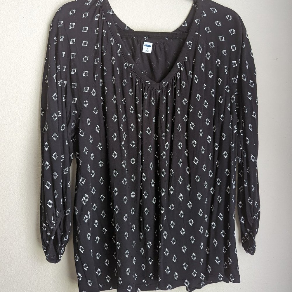 Old Navy blouse